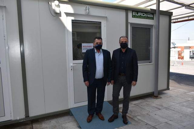 Προκατασκευασμένους οικίσκους  στα νοσοκομεία Βέροιας και Νάουσας παρέδωσε ο Κώστας Καλαϊτζίδης